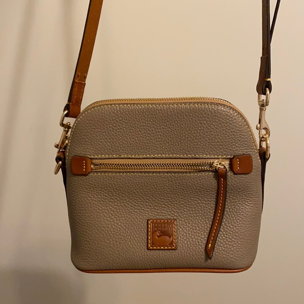 Dooney & Bourke crossbody